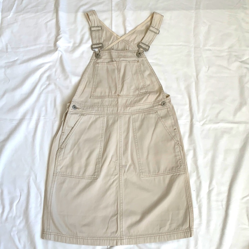 Gap overall khaki skirt, Size XS